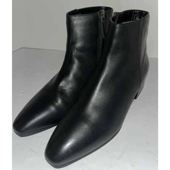 Aquatalia Black Side Zip Low Heeled Italian Leather Booties Style 399557 Size 10 - Picture 1 of 8